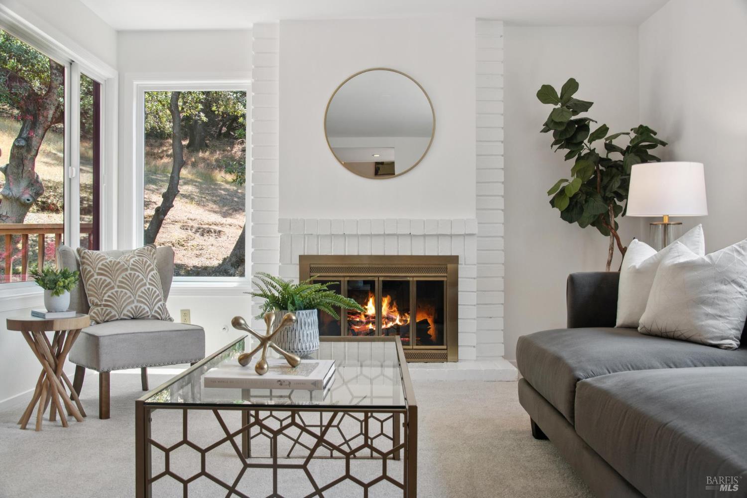 Detail Gallery Image 8 of 53 For 18 Eagle Gap Rd, Novato,  CA 94949 - 4 Beds | 2/1 Baths