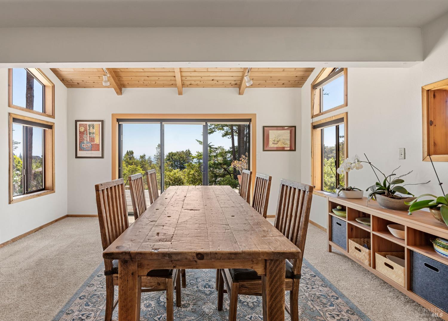 Detail Gallery Image 11 of 39 For 37940 Pacific View Dr, Gualala,  CA 95445 - 4 Beds | 4 Baths