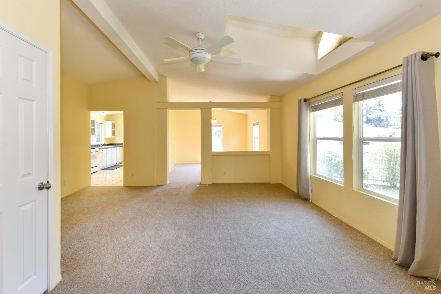 Detail Gallery Image 14 of 62 For 84 N Napa Dr, Petaluma,  CA 94954 - 3 Beds | 2 Baths