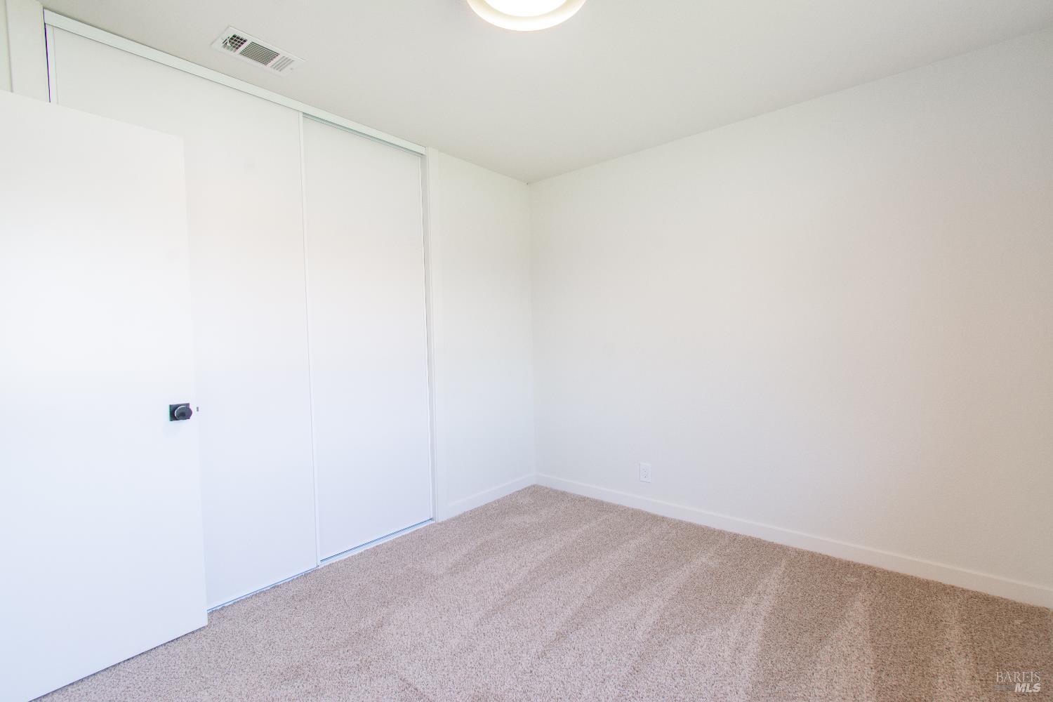 Detail Gallery Image 11 of 34 For 224 Columbus Dr, Fairfield,  CA 94533 - 3 Beds | 2 Baths