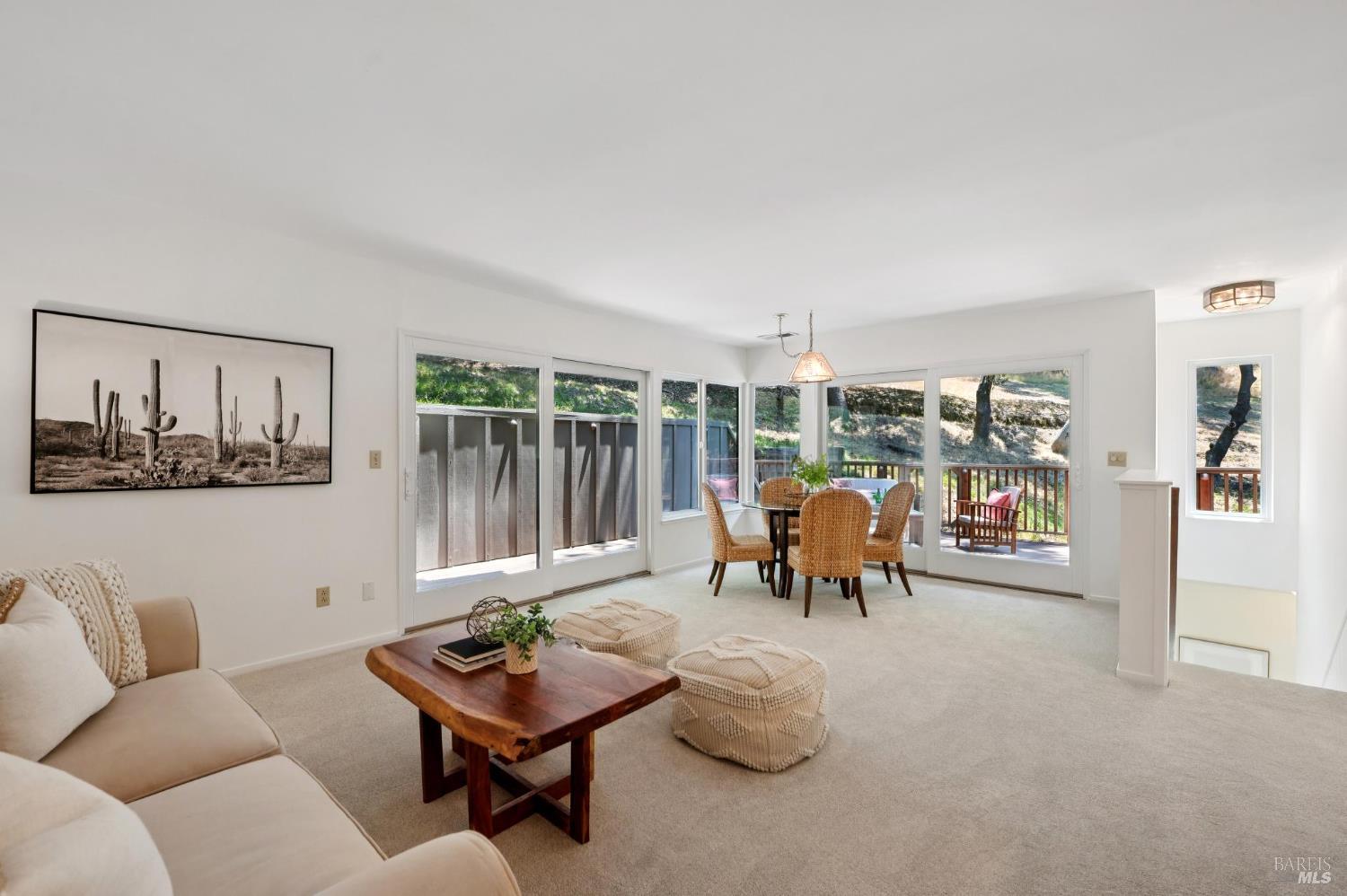 Detail Gallery Image 15 of 53 For 18 Eagle Gap Rd, Novato,  CA 94949 - 4 Beds | 2/1 Baths