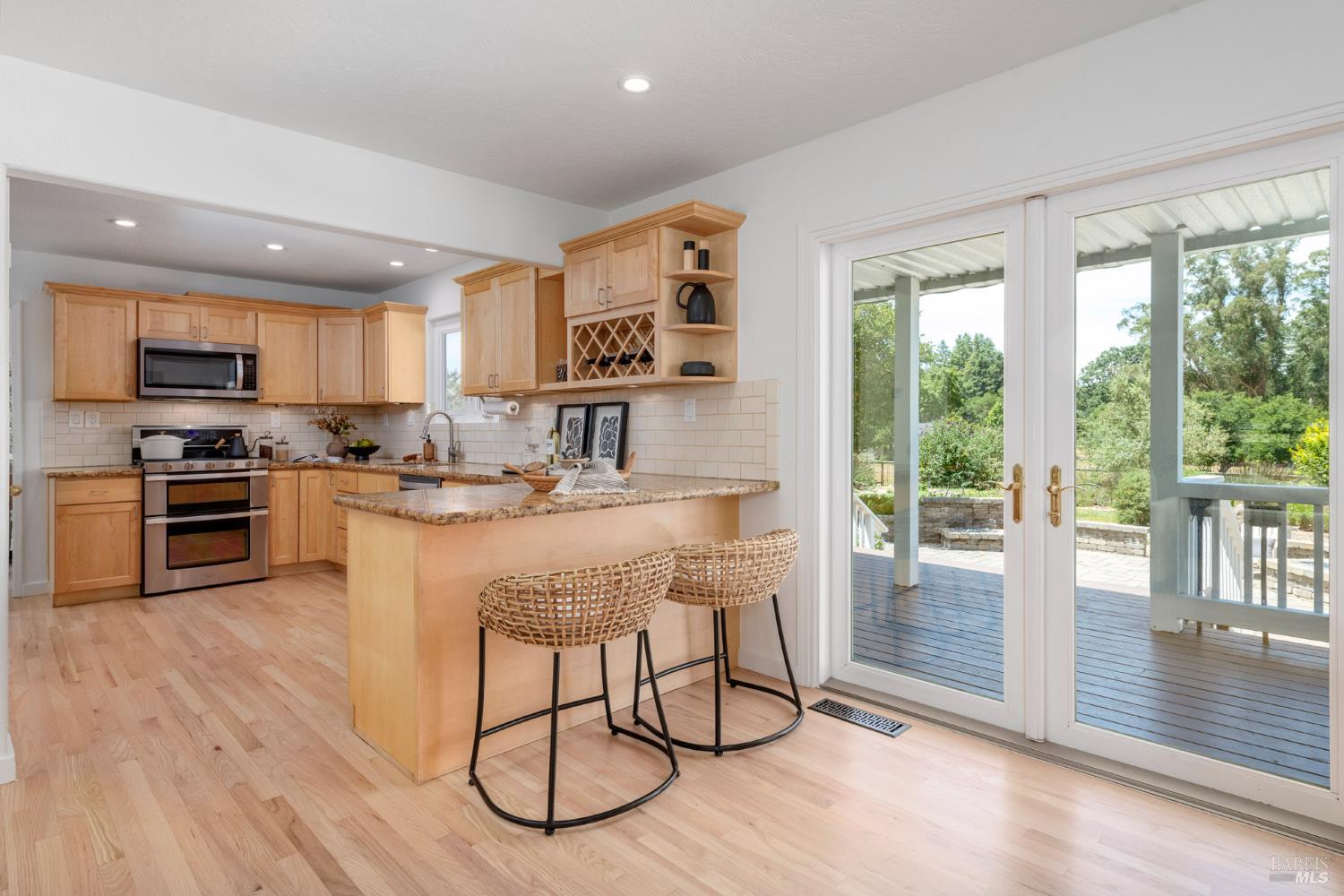 Detail Gallery Image 22 of 96 For 635 Palm Ave, Penngrove,  CA 94951 - 4 Beds | 2/1 Baths