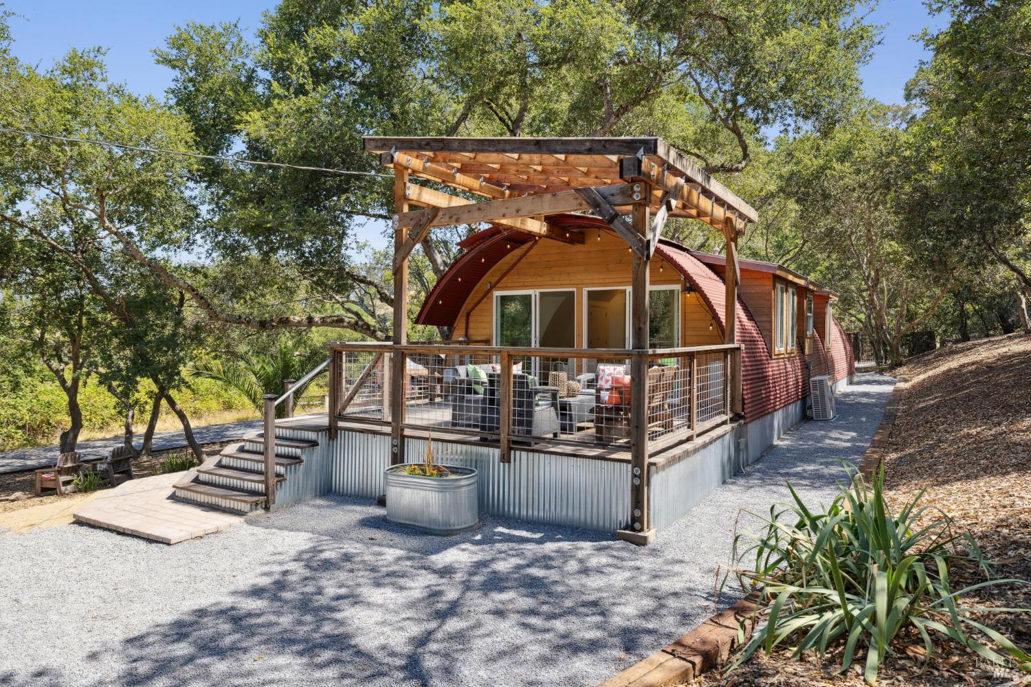 Detail Gallery Image 36 of 50 For 1863 Mountain View Ave, Petaluma,  CA 94952 - 2 Beds | 1 Baths