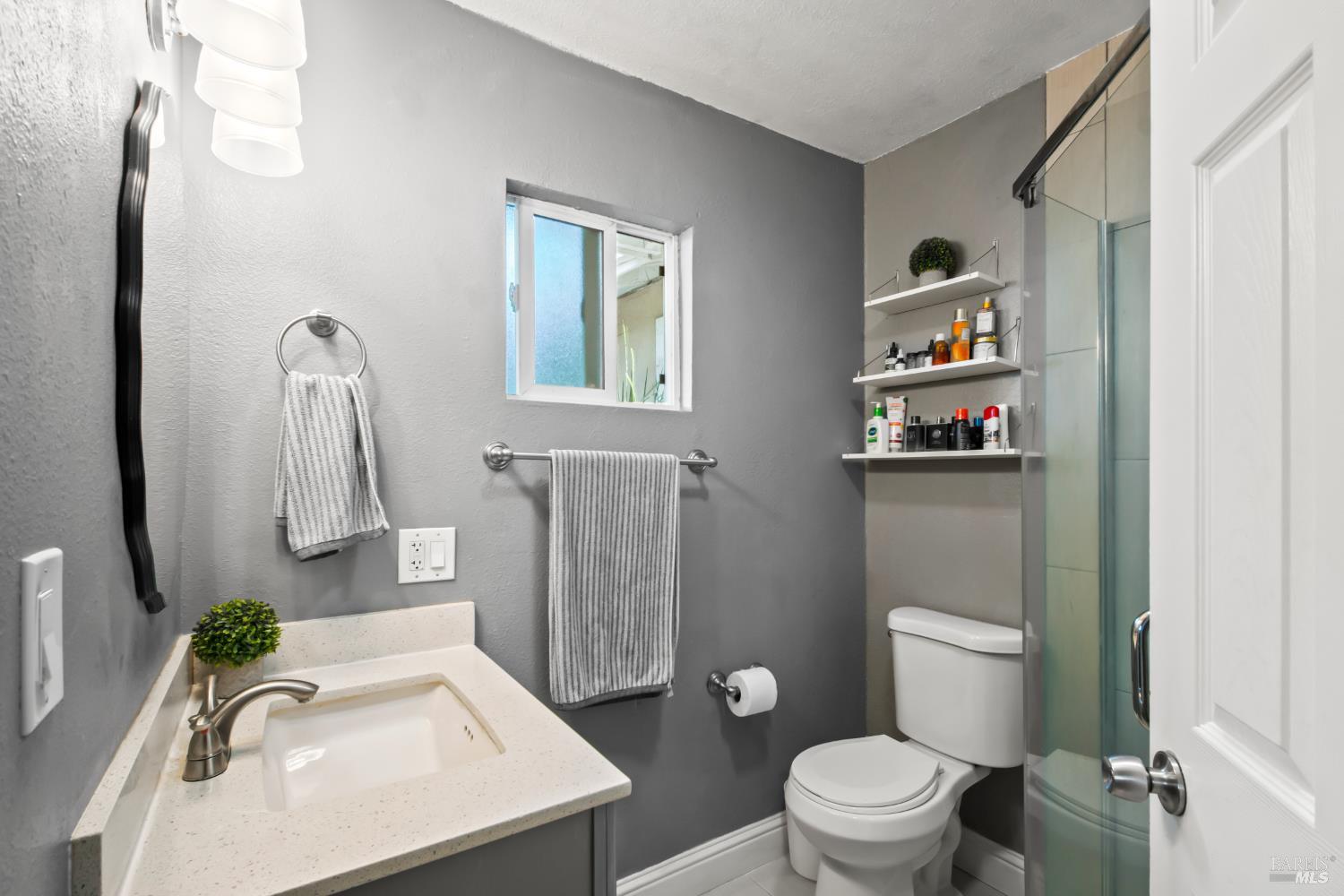 Detail Gallery Image 19 of 45 For 713 San Remo St, Fairfield,  CA 94533 - 4 Beds | 2 Baths