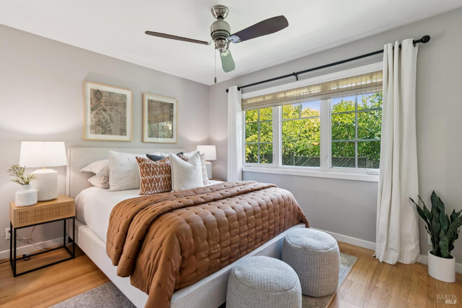 Detail Gallery Image 43 of 66 For 2 Fairview Ct, San Anselmo,  CA 94960 - 3 Beds | 2 Baths