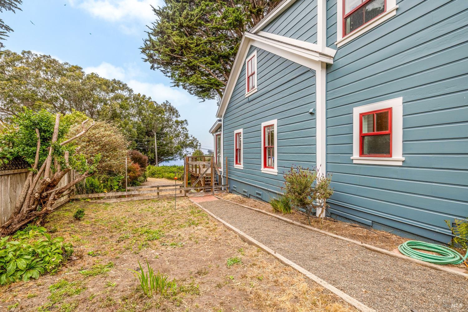 Detail Gallery Image 34 of 42 For 3781 N Highway 1 Unkn, Albion,  CA 95410 - 4 Beds | 2 Baths