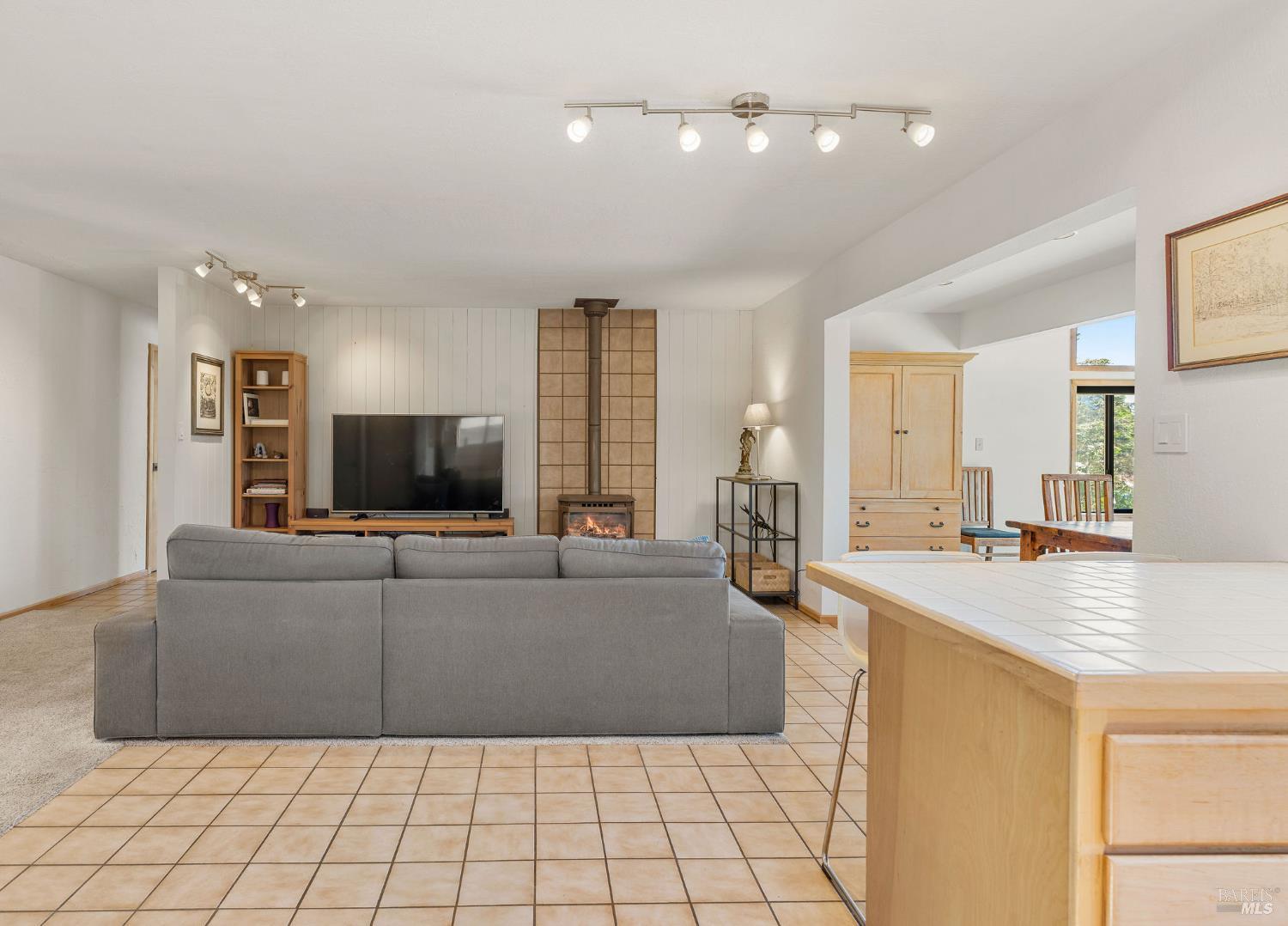 Detail Gallery Image 15 of 39 For 37940 Pacific View Dr, Gualala,  CA 95445 - 4 Beds | 4 Baths