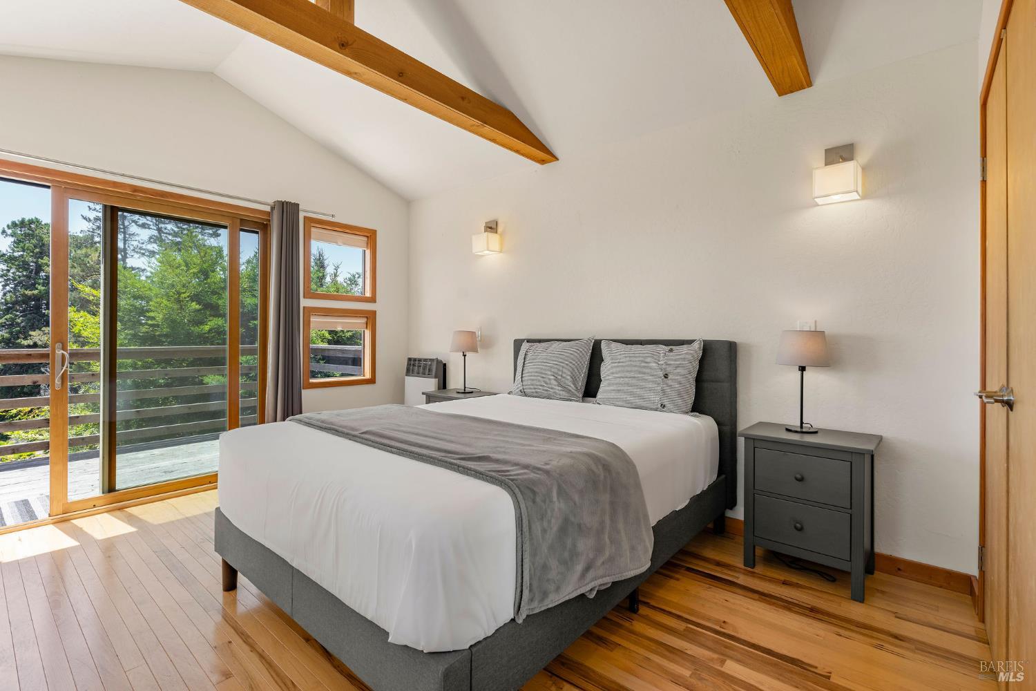 Detail Gallery Image 33 of 39 For 37940 Pacific View Dr, Gualala,  CA 95445 - 4 Beds | 4 Baths