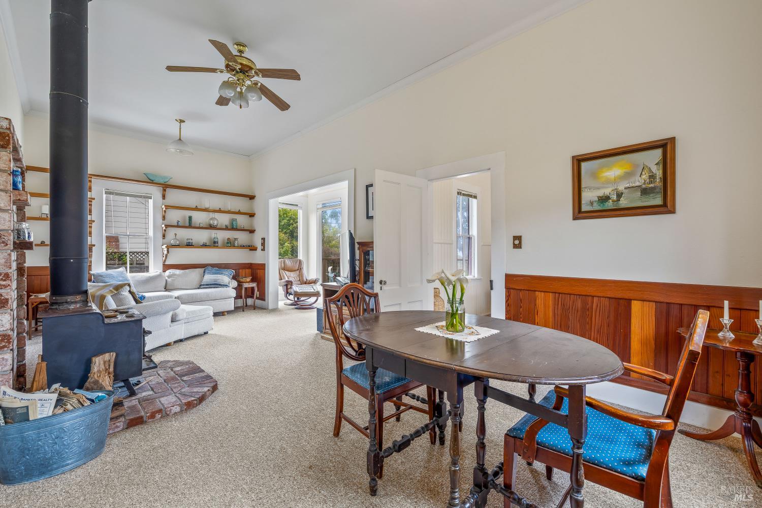 Detail Gallery Image 10 of 42 For 3781 N Highway 1 Unkn, Albion,  CA 95410 - 4 Beds | 2 Baths