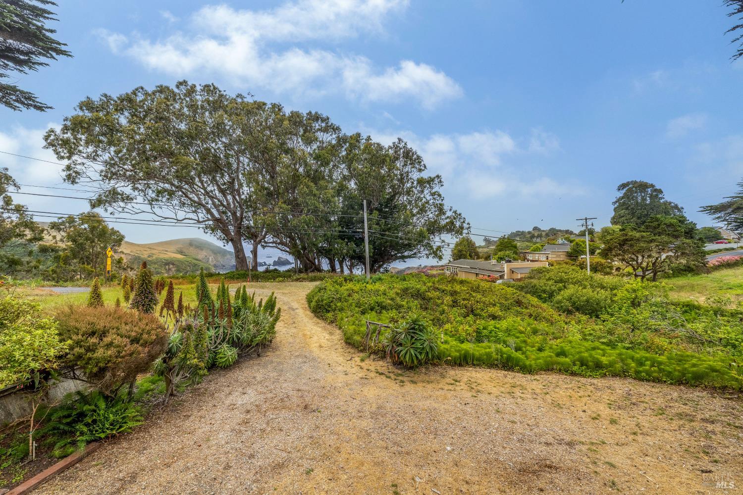 Detail Gallery Image 29 of 42 For 3781 N Highway 1 Unkn, Albion,  CA 95410 - 4 Beds | 2 Baths