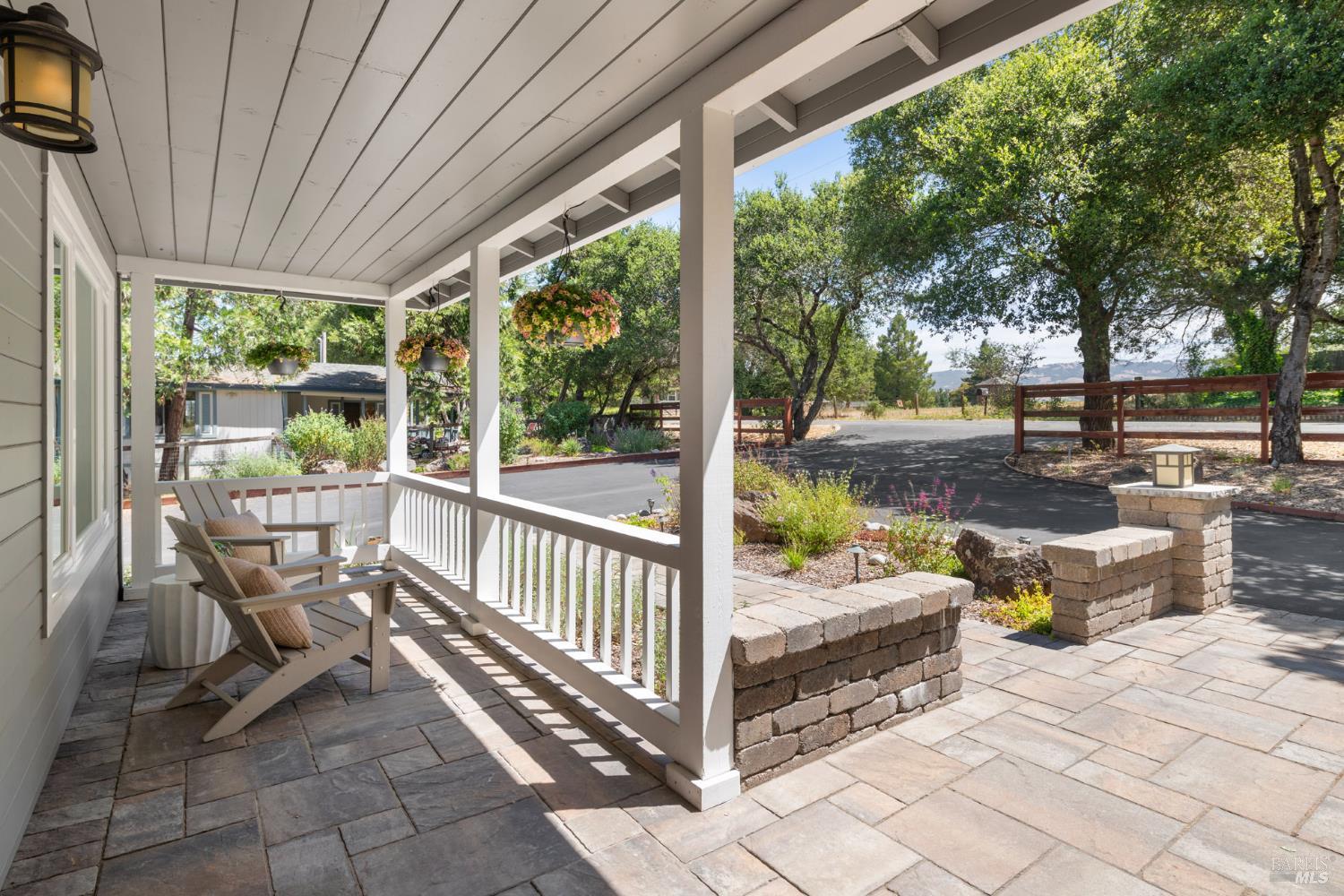 Detail Gallery Image 8 of 96 For 635 Palm Ave, Penngrove,  CA 94951 - 4 Beds | 2/1 Baths