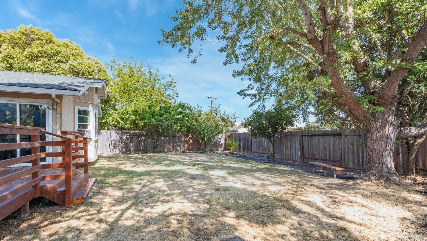 Detail Gallery Image 33 of 45 For 713 San Remo St, Fairfield,  CA 94533 - 4 Beds | 2 Baths