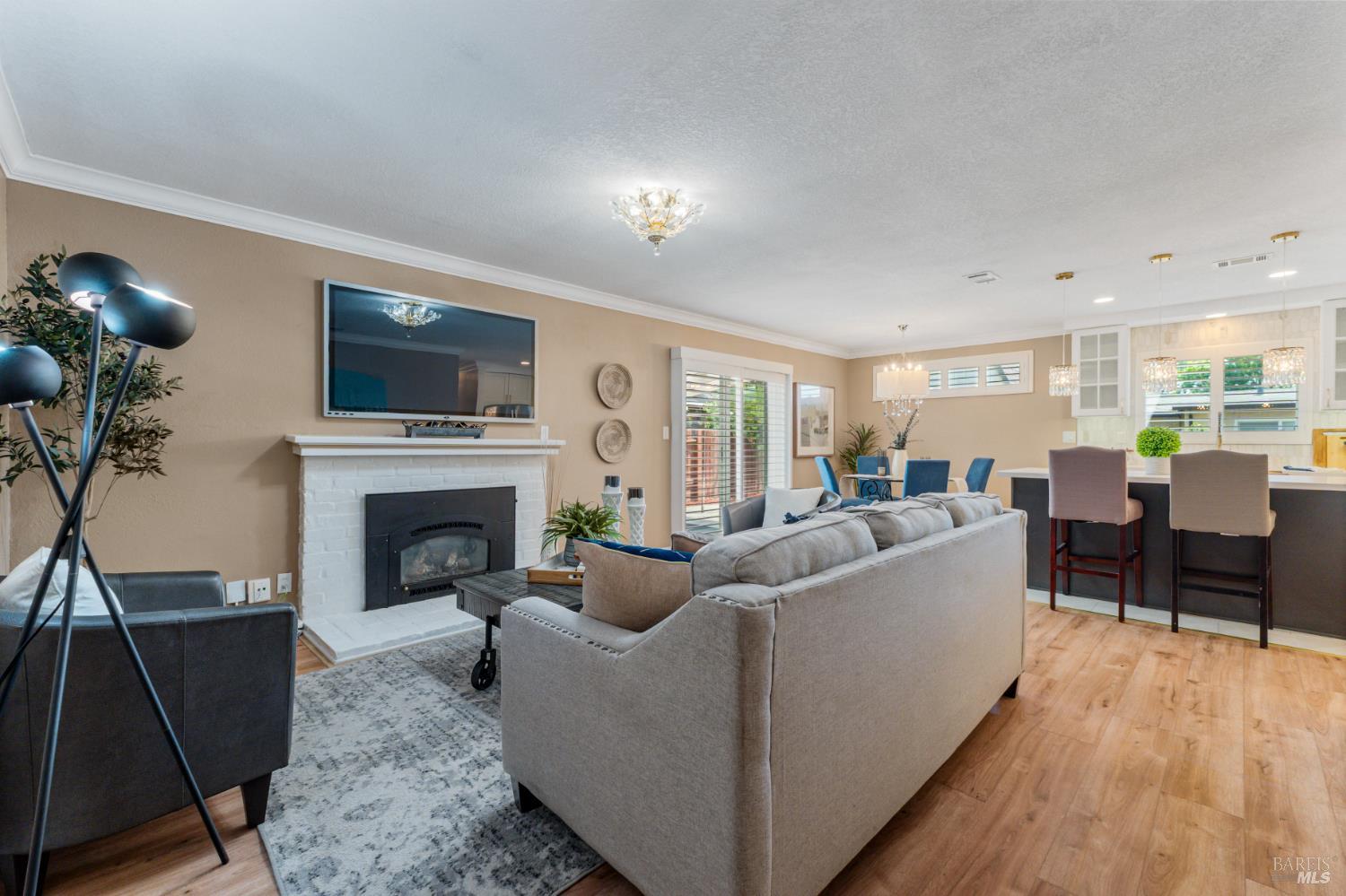 Detail Gallery Image 11 of 24 For 115 Myrtle St, Vacaville,  CA 95688 - 3 Beds | 1 Baths