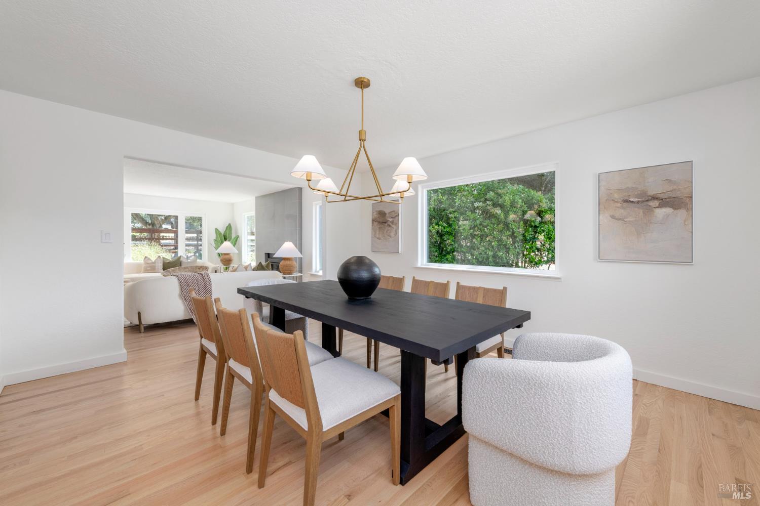 Detail Gallery Image 15 of 96 For 635 Palm Ave, Penngrove,  CA 94951 - 4 Beds | 2/1 Baths