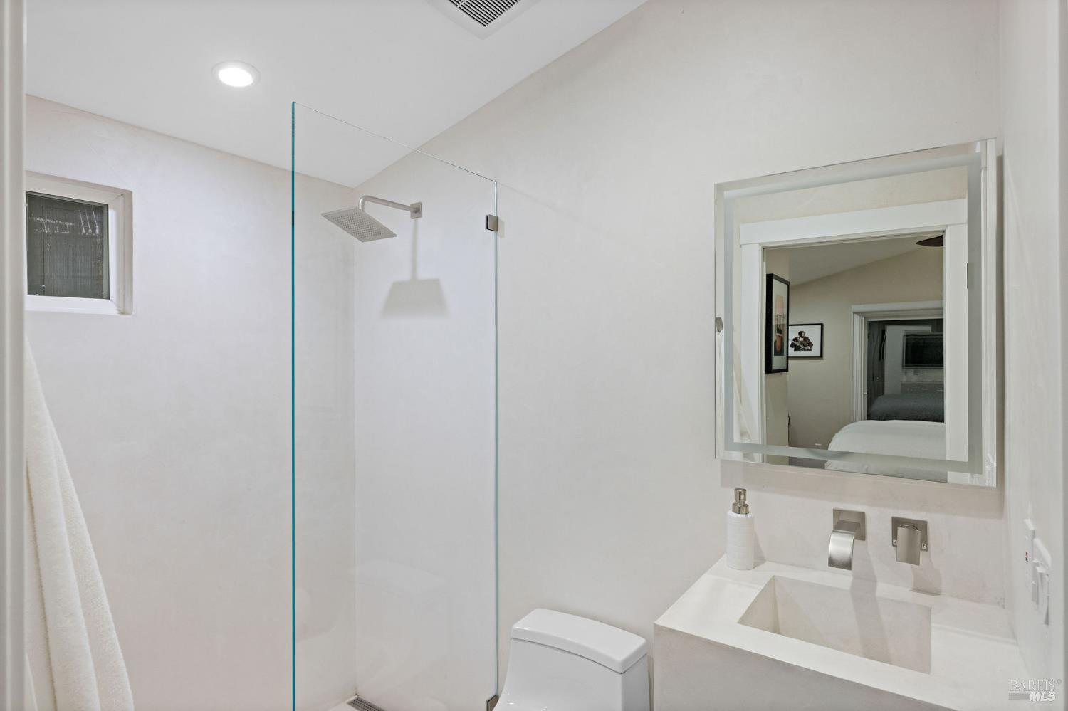 Detail Gallery Image 15 of 26 For 691 Silverado Trl, Saint Helena,  CA 94574 - 2 Beds | 2 Baths