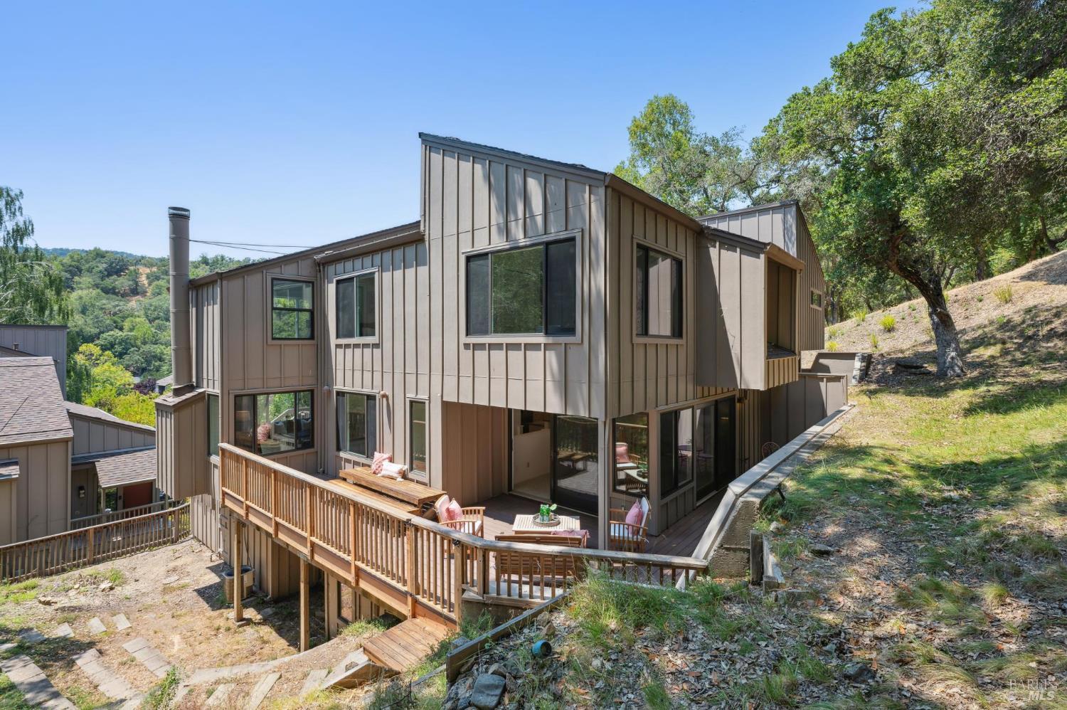 Detail Gallery Image 47 of 53 For 18 Eagle Gap Rd, Novato,  CA 94949 - 4 Beds | 2/1 Baths