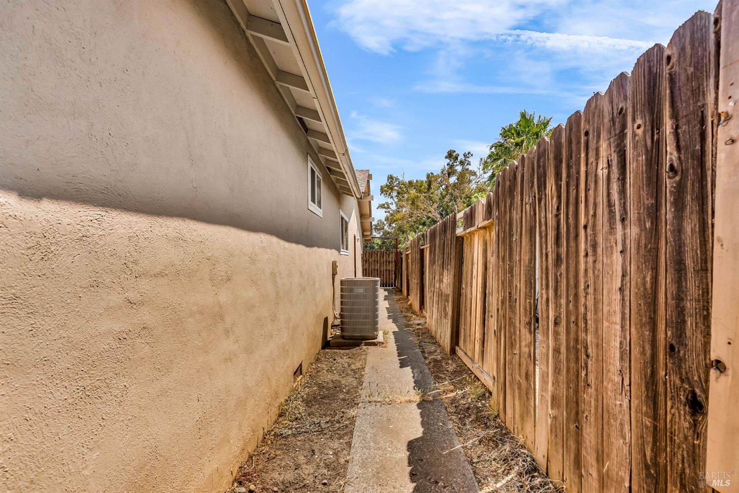 Detail Gallery Image 41 of 47 For 1607 California Dr, Vacaville,  CA 95687 - 3 Beds | 2 Baths