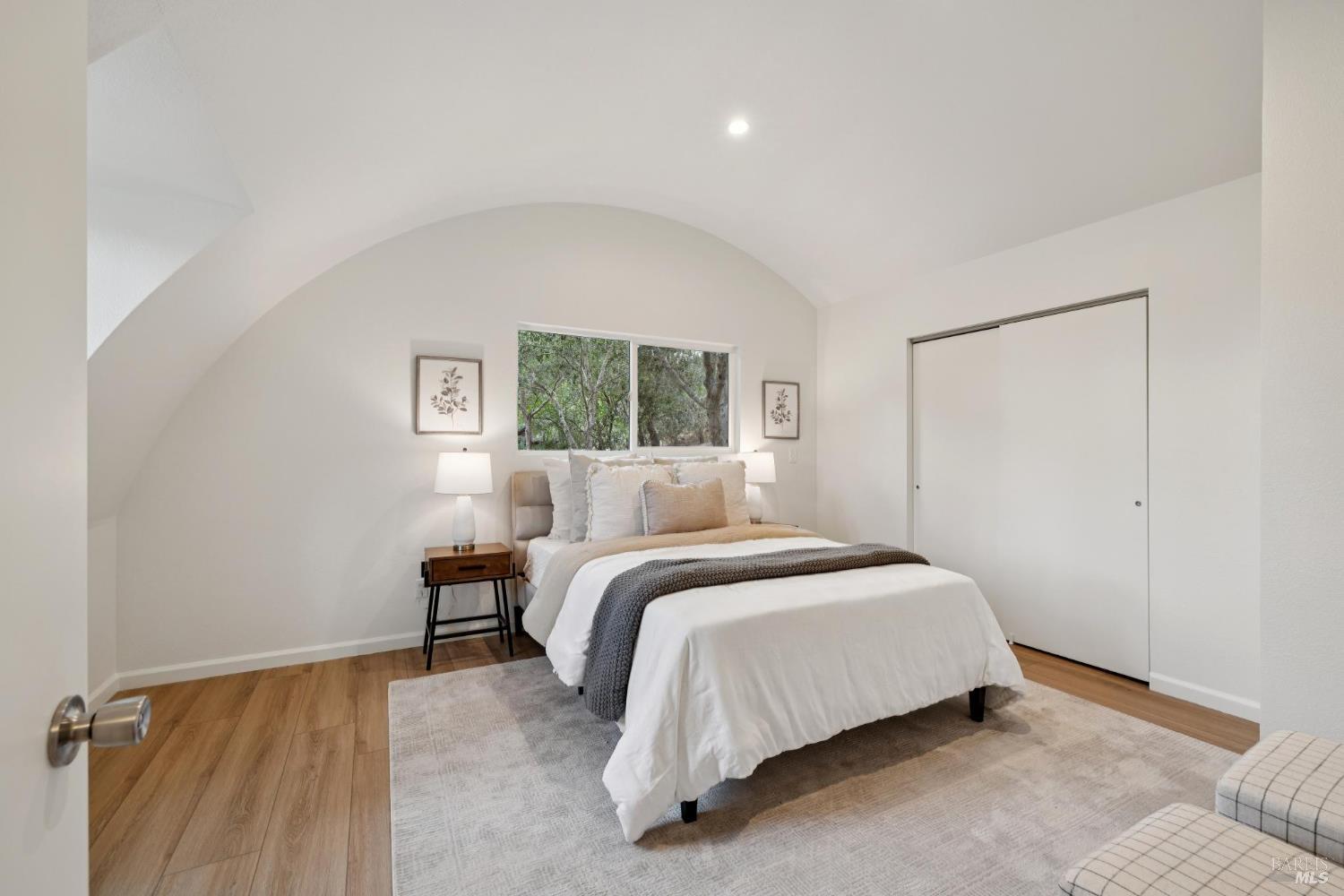 Detail Gallery Image 18 of 50 For 1863 Mountain View Ave, Petaluma,  CA 94952 - 2 Beds | 1 Baths