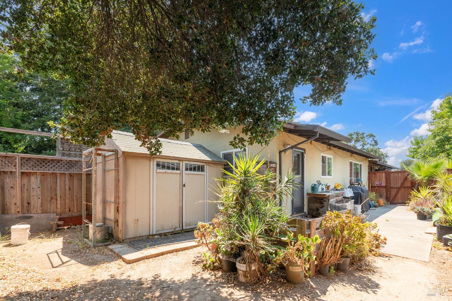 Detail Gallery Image 28 of 41 For 147 Buena Vida Ct, Sonoma,  CA 95476 - – Beds | – Baths