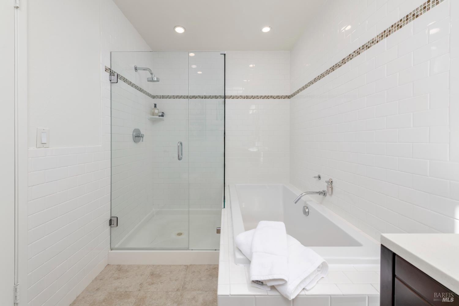 Detail Gallery Image 46 of 96 For 635 Palm Ave, Penngrove,  CA 94951 - 4 Beds | 2/1 Baths