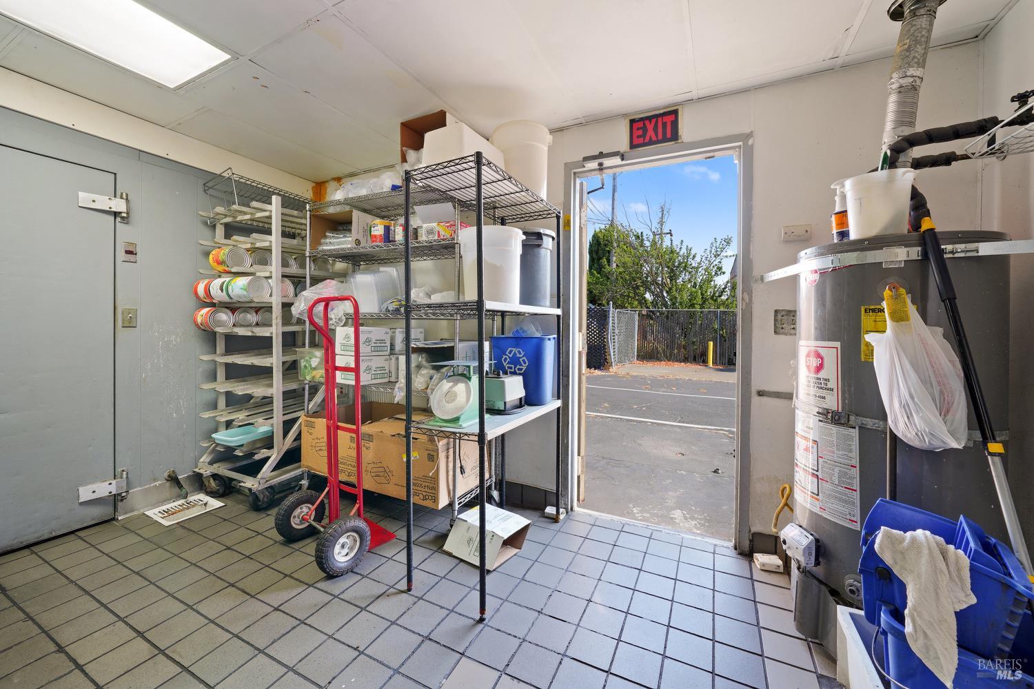Detail Gallery Image 19 of 31 For 2305 Springs Rd, Vallejo,  CA 94591 - – Beds | – Baths