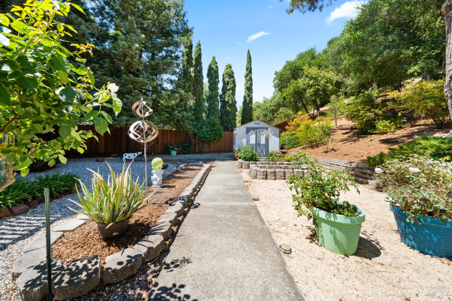 Detail Gallery Image 40 of 52 For 124 Hydrangea Ct, Vallejo,  CA 94591 - 4 Beds | 2/1 Baths