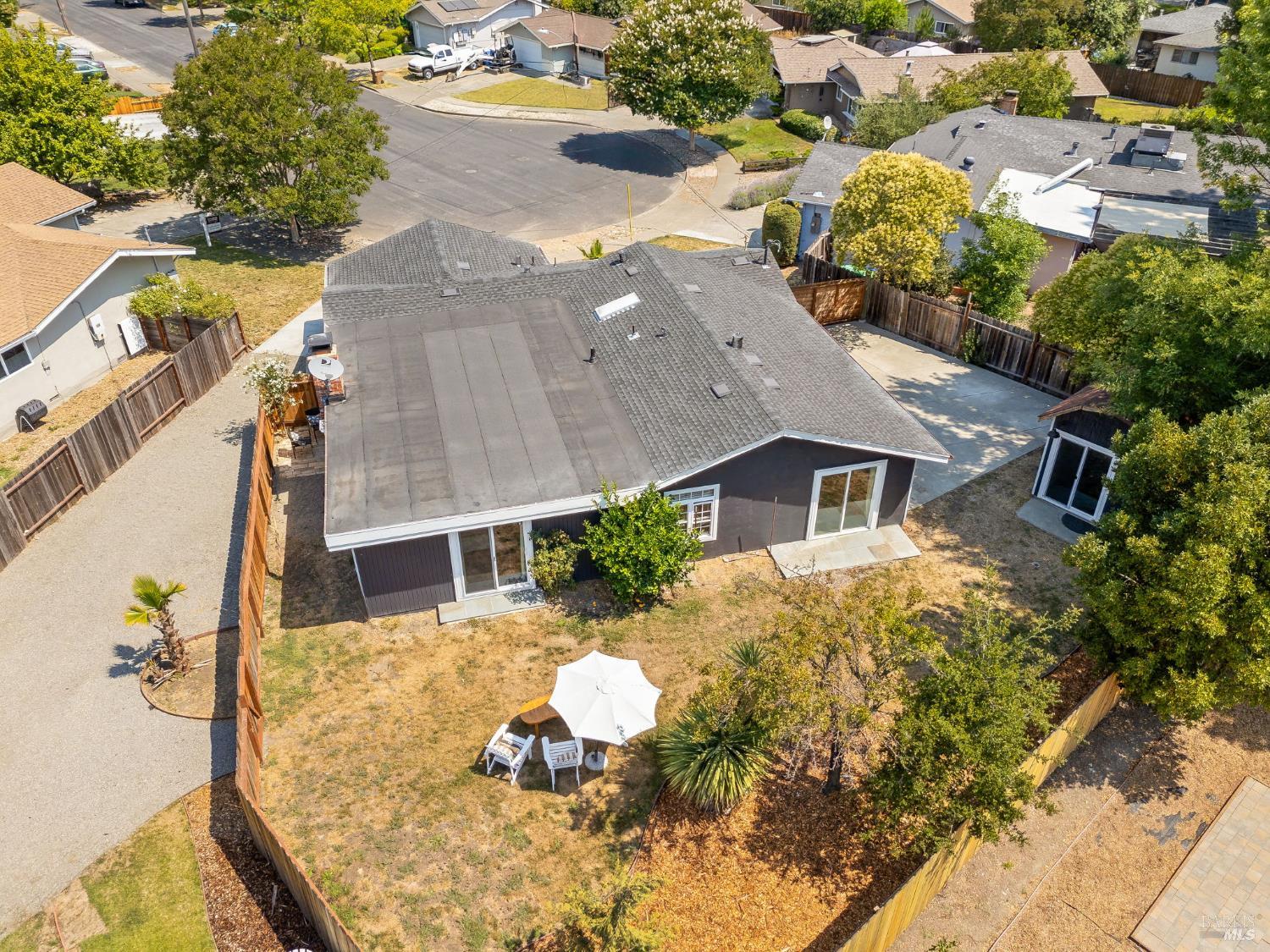 Detail Gallery Image 22 of 47 For 3637 Evergreen Ct, Napa,  CA 94558 - 4 Beds | 1/1 Baths