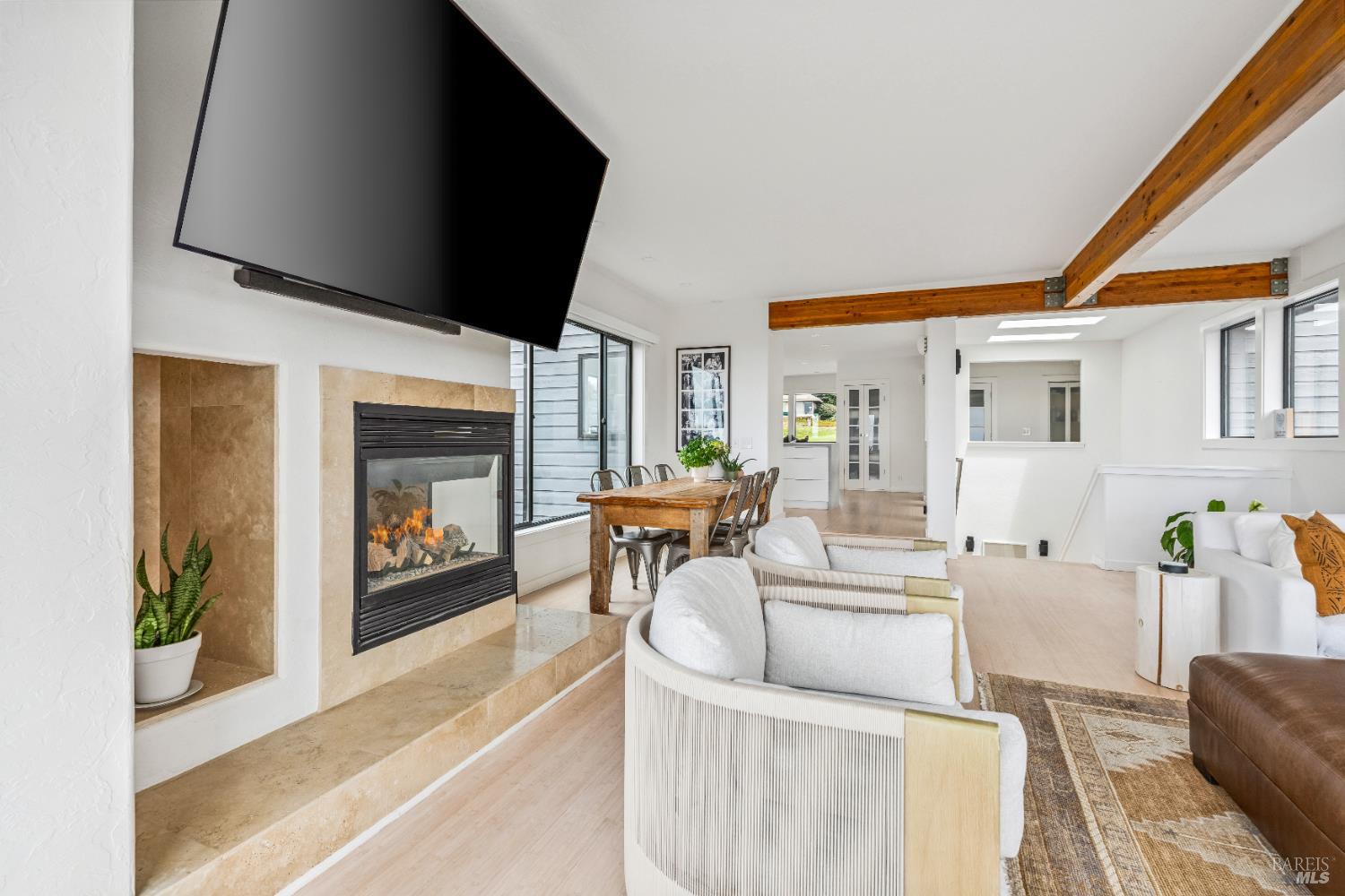 Detail Gallery Image 12 of 46 For 20920 Grebe Ct, Bodega Bay,  CA 94923 - 4 Beds | 3/1 Baths