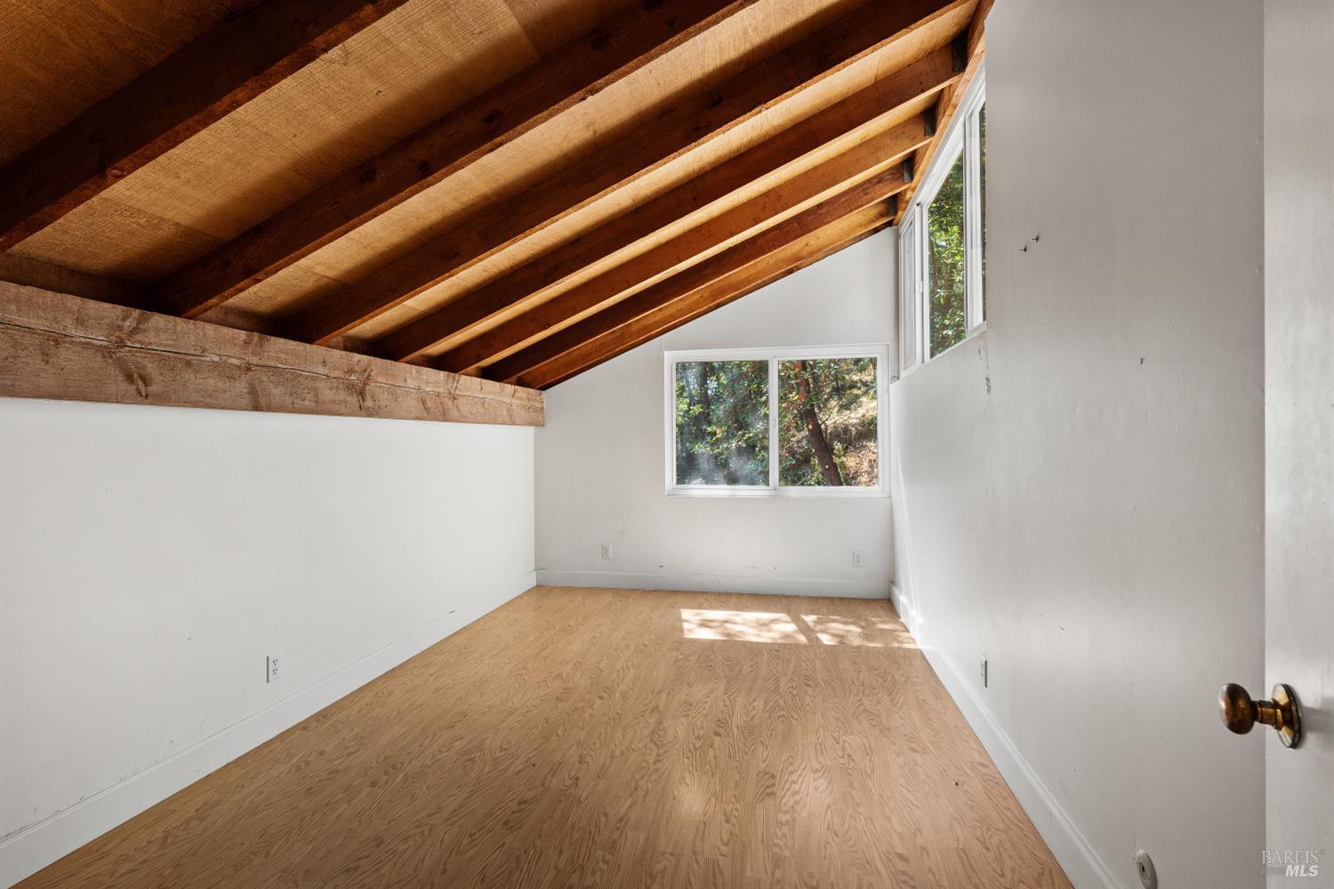 Detail Gallery Image 15 of 24 For 510 Wall Rd, Napa,  CA 94558 - 3 Beds | 2 Baths
