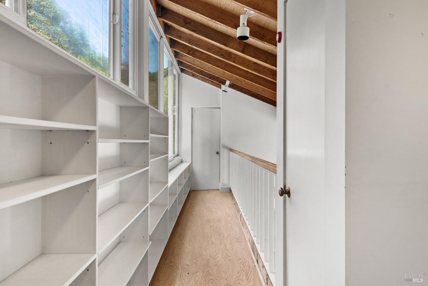 Detail Gallery Image 16 of 24 For 510 Wall Rd, Napa,  CA 94558 - 3 Beds | 2 Baths