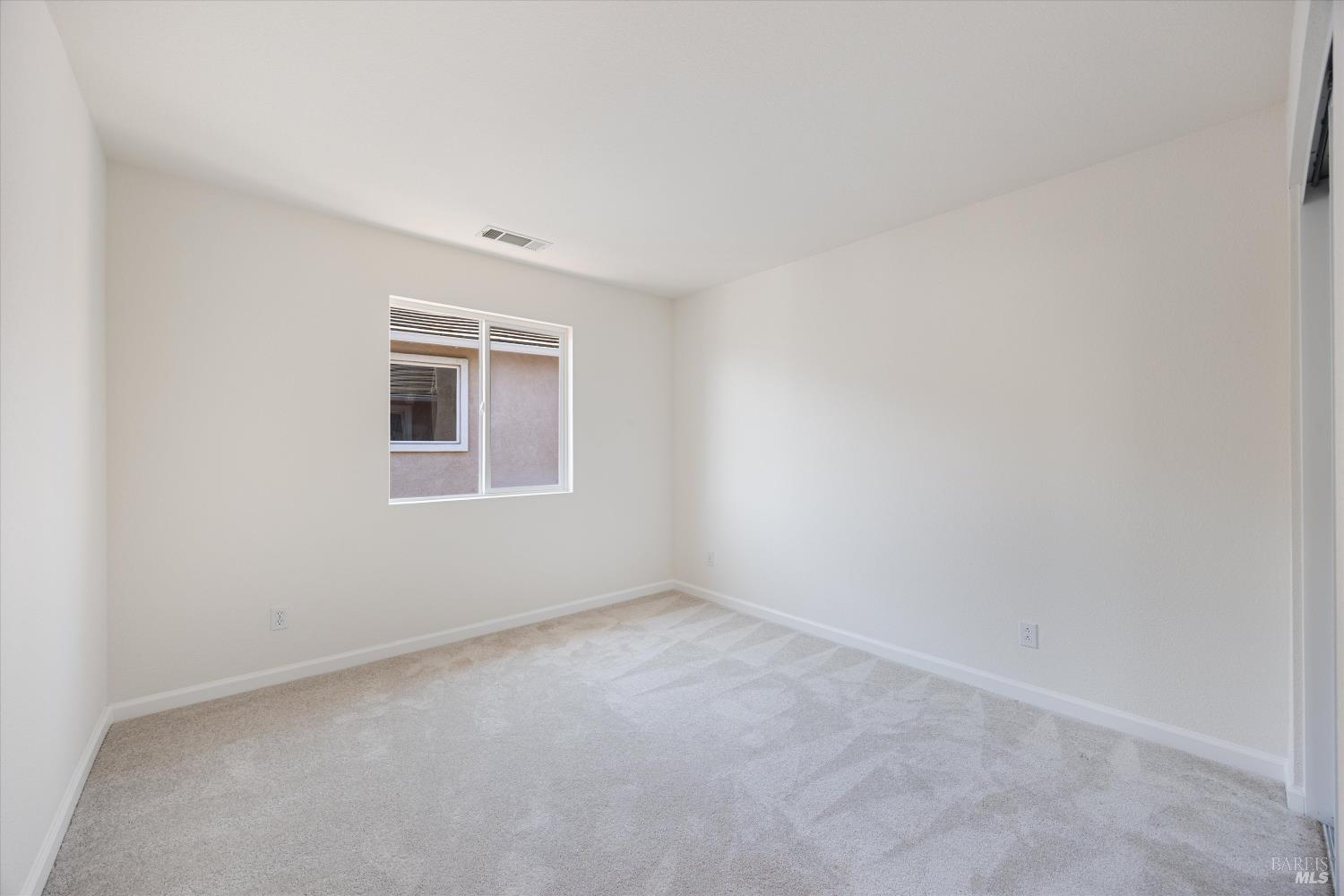 Detail Gallery Image 35 of 56 For 6243 Pebble Beach Dr, Vallejo,  CA 94591 - 4 Beds | 3 Baths