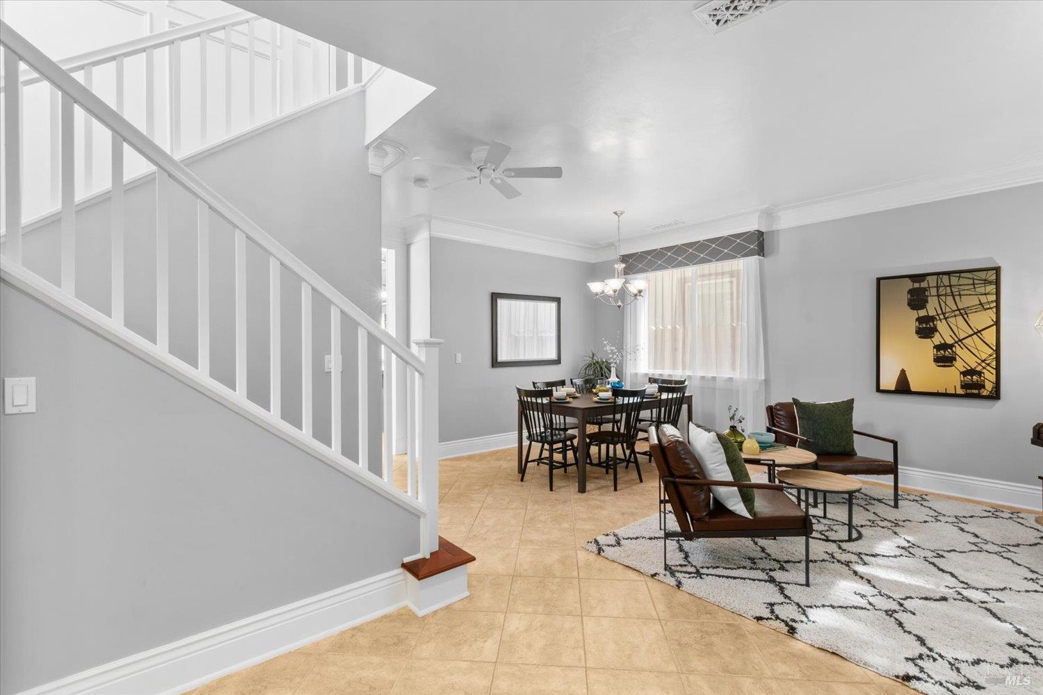 Detail Gallery Image 4 of 34 For 621 Greentree Cir, Fairfield,  CA 94534 - 3 Beds | 2/1 Baths