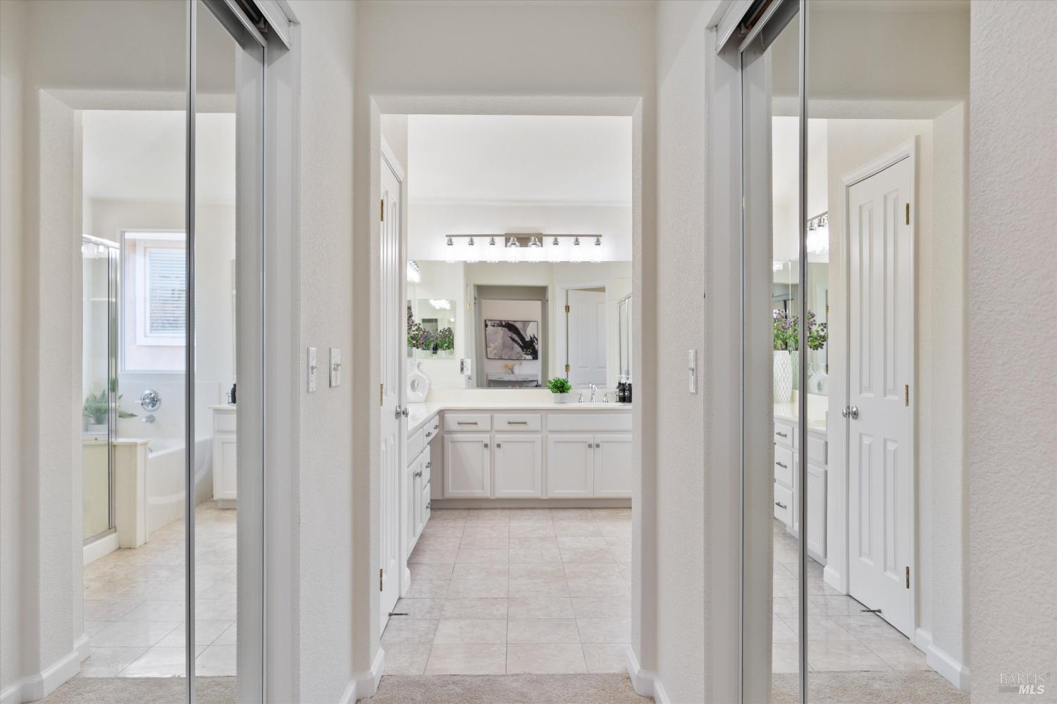 Detail Gallery Image 27 of 56 For 6243 Pebble Beach Dr, Vallejo,  CA 94591 - 4 Beds | 3 Baths
