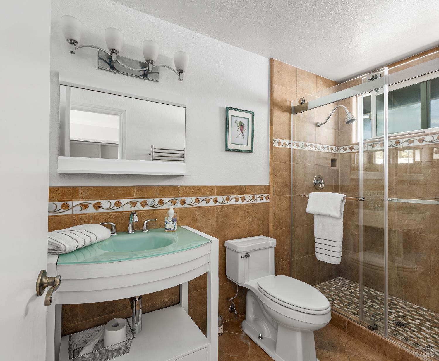 Detail Gallery Image 17 of 26 For 5330 Arnica Way, Santa Rosa,  CA 95403 - 4 Beds | 2 Baths