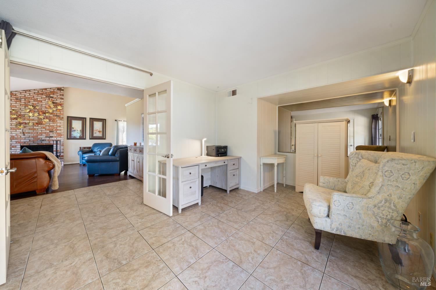 Detail Gallery Image 16 of 52 For 124 Hydrangea Ct, Vallejo,  CA 94591 - 4 Beds | 2/1 Baths