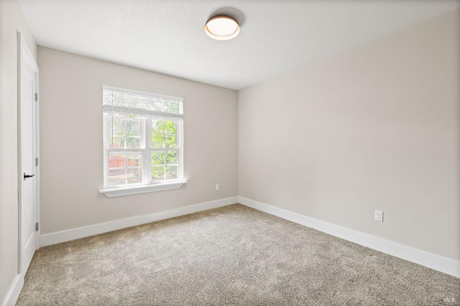 Detail Gallery Image 20 of 47 For 3637 Evergreen Ct, Napa,  CA 94558 - 4 Beds | 1/1 Baths