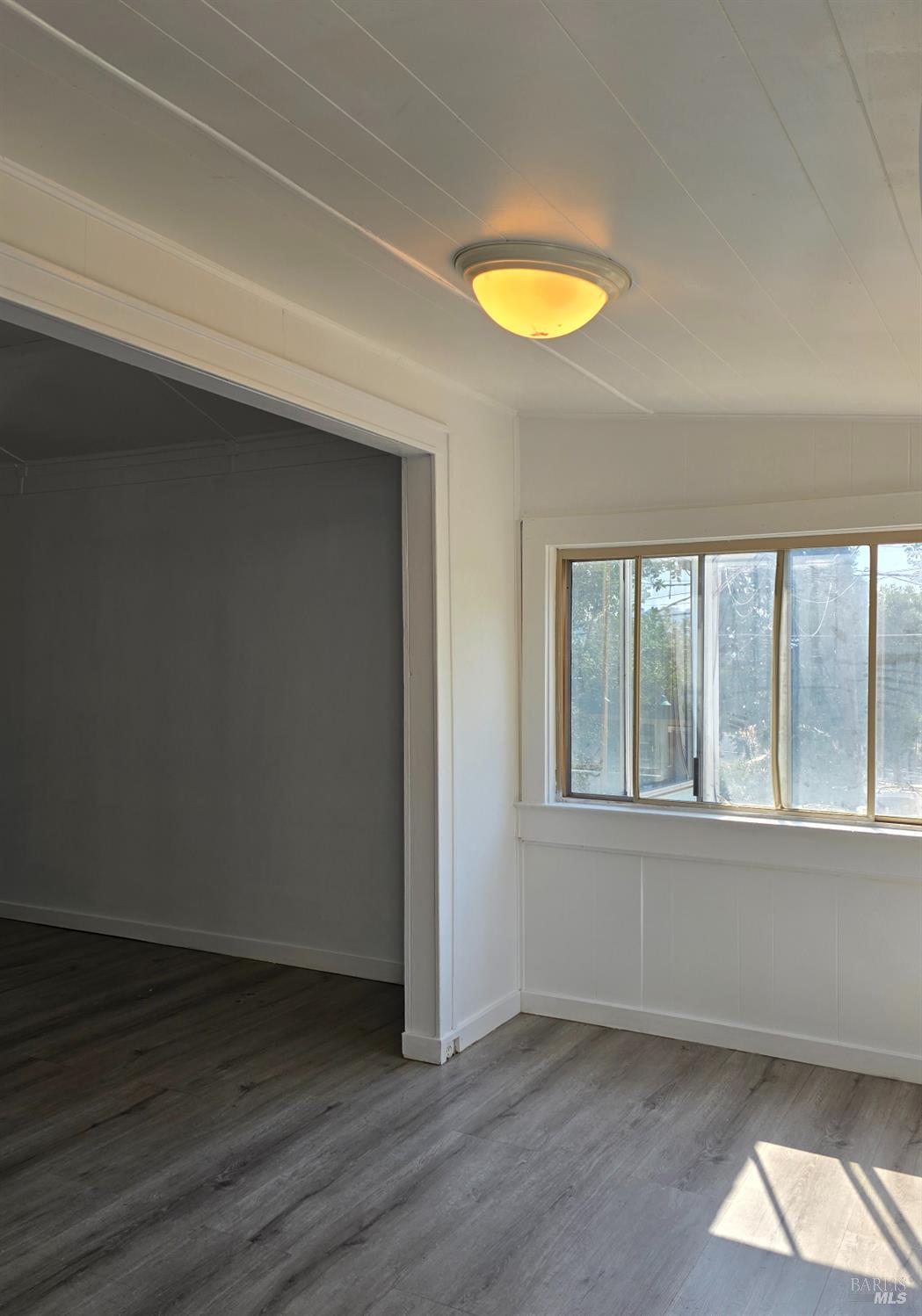 Detail Gallery Image 10 of 11 For 12331 Oakgrove Ave, Clearlake Oaks,  CA 95423 - 2 Beds | 2 Baths