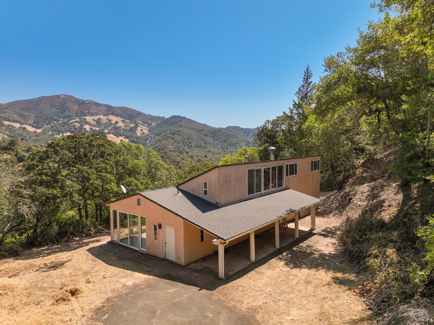Detail Gallery Image 19 of 24 For 510 Wall Rd, Napa,  CA 94558 - 3 Beds | 2 Baths