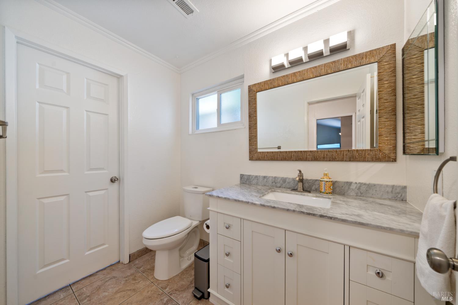 Detail Gallery Image 19 of 52 For 124 Hydrangea Ct, Vallejo,  CA 94591 - 4 Beds | 2/1 Baths