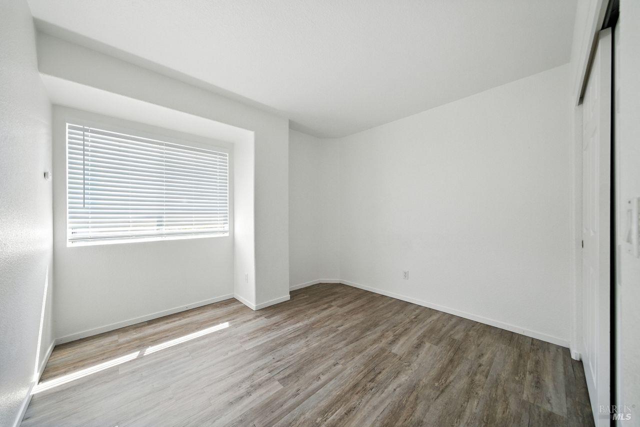Detail Gallery Image 18 of 22 For 2335 Turquoise Way, Santa Rosa,  CA 95404 - 4 Beds | 2/1 Baths