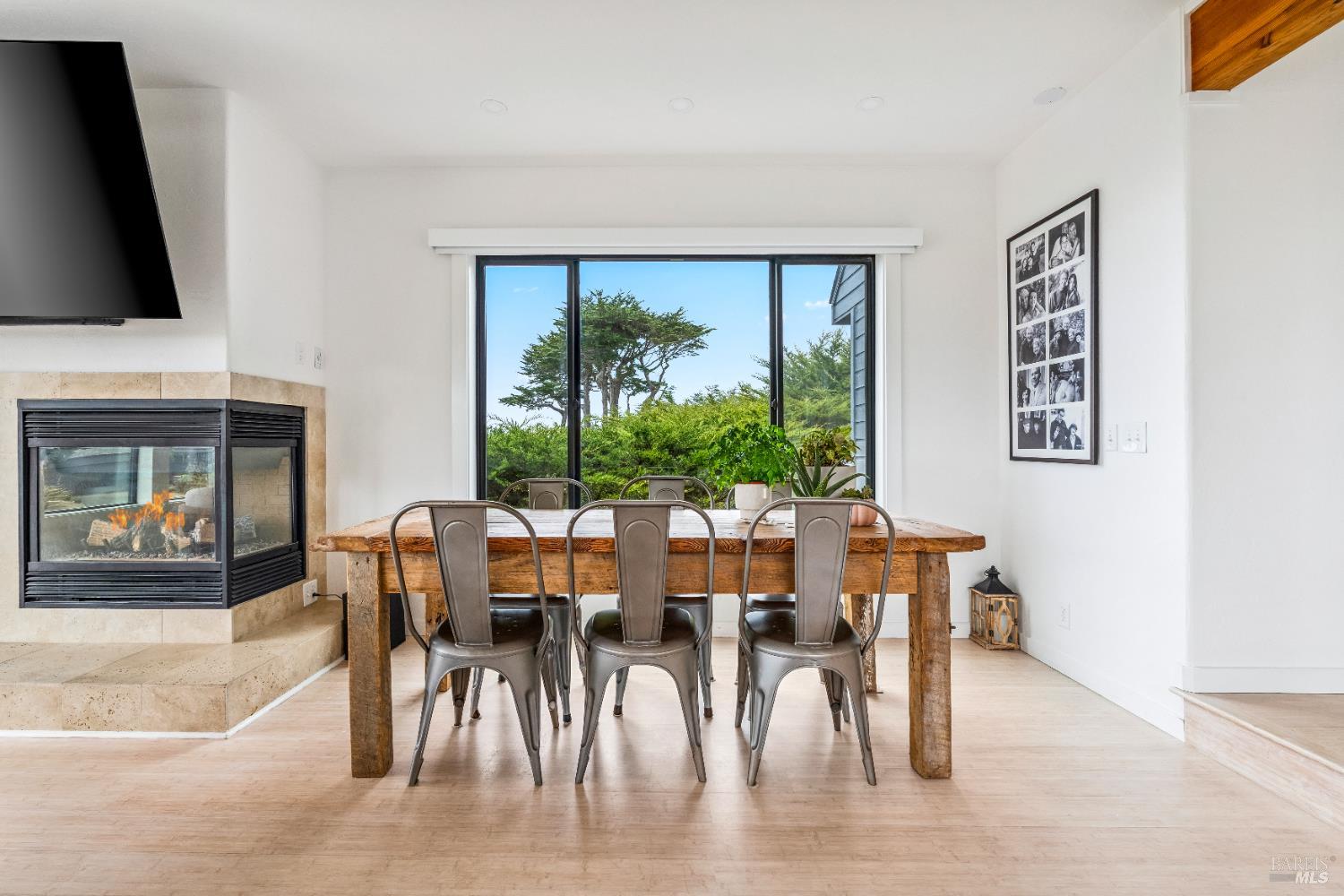 Detail Gallery Image 13 of 46 For 20920 Grebe Ct, Bodega Bay,  CA 94923 - 4 Beds | 3/1 Baths