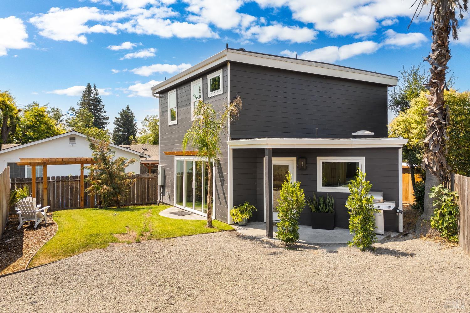 Detail Gallery Image 31 of 47 For 3637 Evergreen Ct, Napa,  CA 94558 - 4 Beds | 1/1 Baths