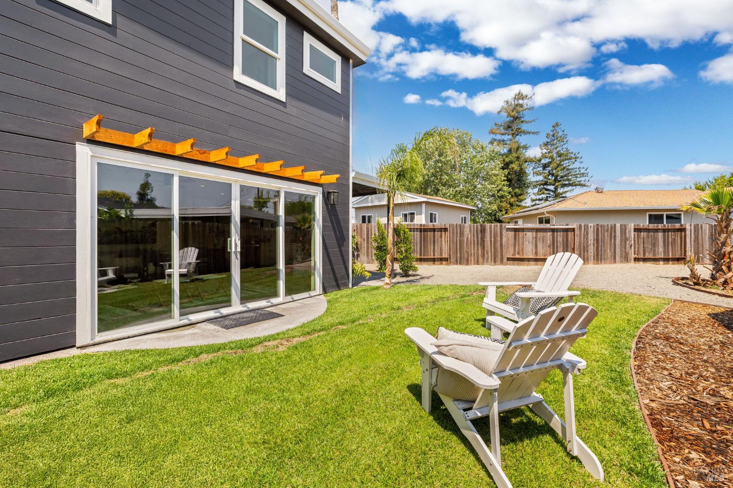 Detail Gallery Image 32 of 47 For 3637 Evergreen Ct, Napa,  CA 94558 - 4 Beds | 1/1 Baths