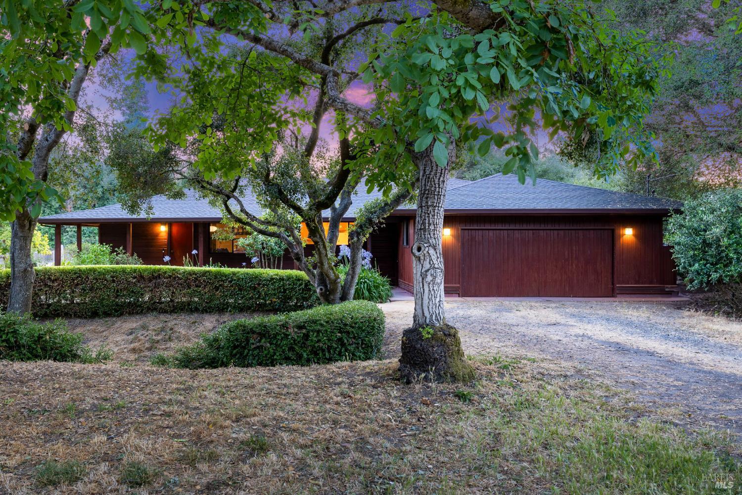 Detail Gallery Image 3 of 44 For 249 Orchard Ln, Penngrove,  CA 94951 - 3 Beds | 2 Baths