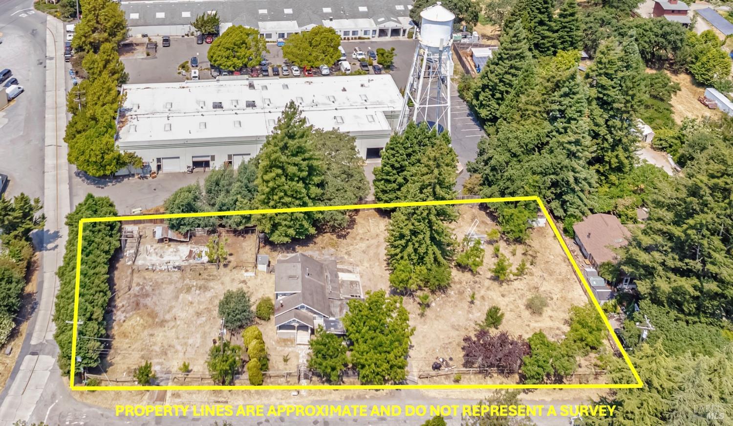 Detail Gallery Image 2 of 43 For 2690 Meier Rd, Sebastopol,  CA 95472 - 2 Beds | 1/1 Baths