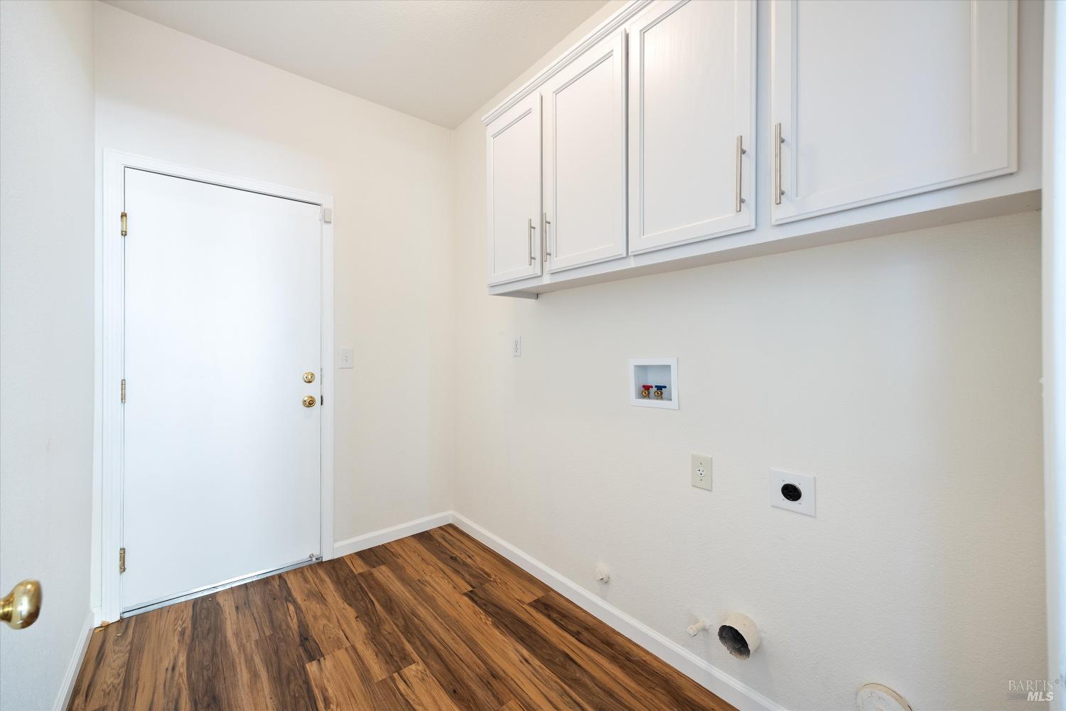 Detail Gallery Image 22 of 56 For 6243 Pebble Beach Dr, Vallejo,  CA 94591 - 4 Beds | 3 Baths