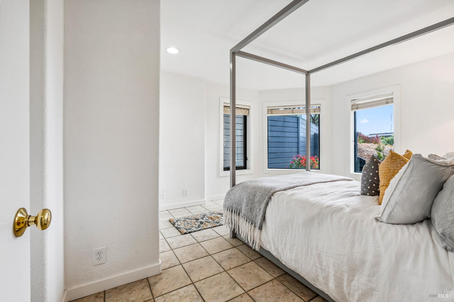 Detail Gallery Image 33 of 46 For 20920 Grebe Ct, Bodega Bay,  CA 94923 - 4 Beds | 3/1 Baths