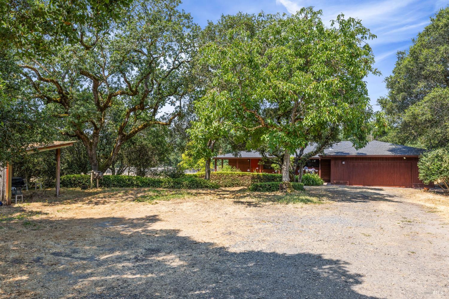 Detail Gallery Image 31 of 44 For 249 Orchard Ln, Penngrove,  CA 94951 - 3 Beds | 2 Baths