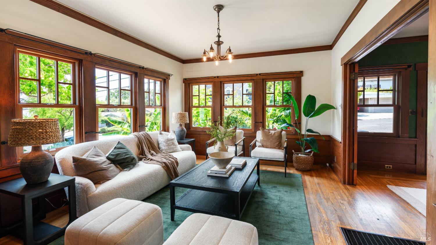 Detail Gallery Image 17 of 64 For 306 Howard St, Petaluma,  CA 94952 - 2 Beds | 1/1 Baths