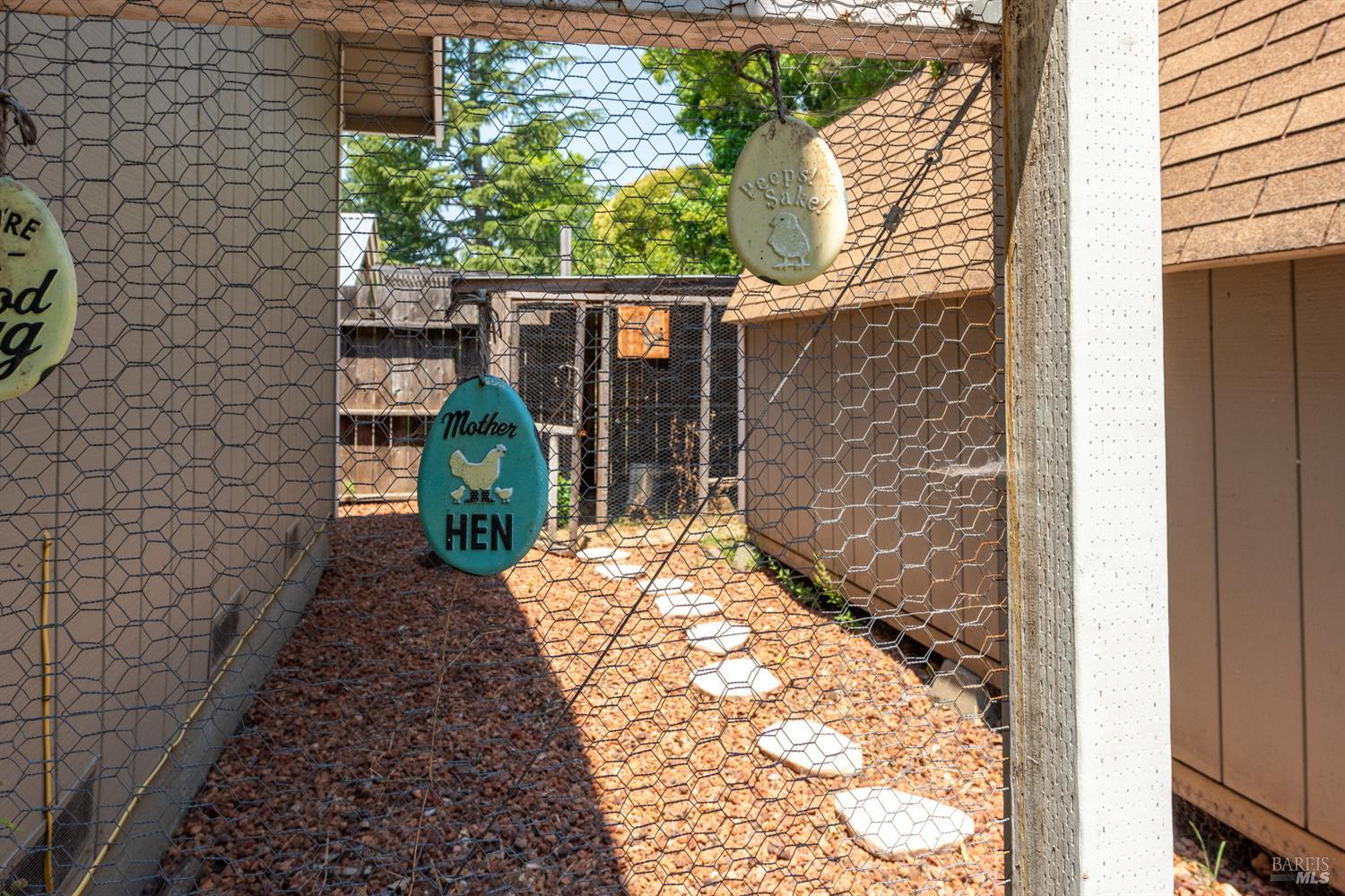 Detail Gallery Image 24 of 26 For 5330 Arnica Way, Santa Rosa,  CA 95403 - 4 Beds | 2 Baths